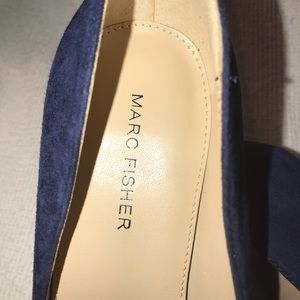 Marc Fisher blue suede shoes.